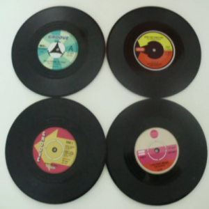 4 Vinyl platen onderzetters